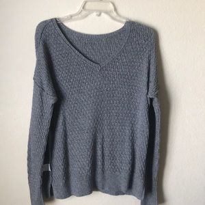 This is a nice cotton sweat shirt